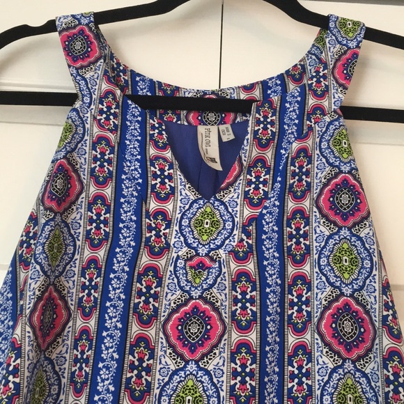 Patterned Dress - Picture 2 of 3